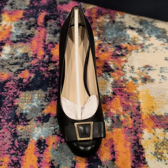 Cole Haan Emory Bow Pump Black Leather 3 inch - Picture 7 of 10